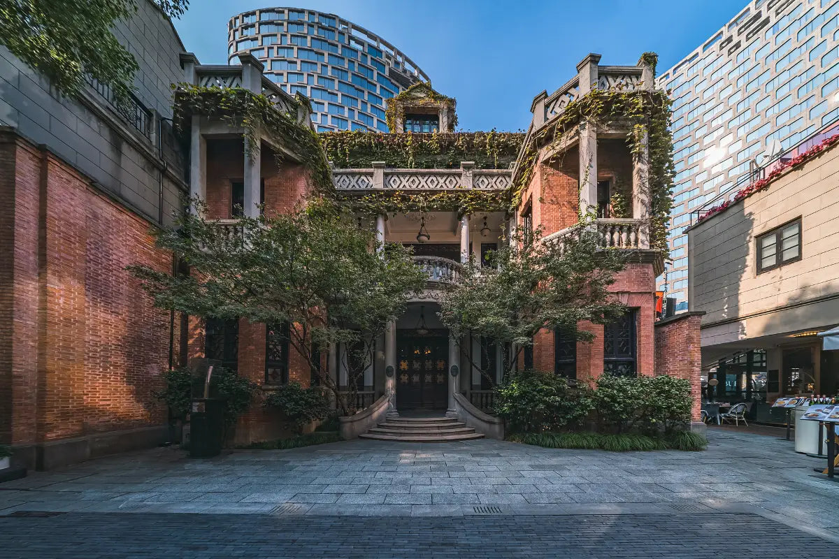 【悠然江南】乌镇东栅、西湖游船、灵隐飞来峰、狮子林园林、魔都风情6日