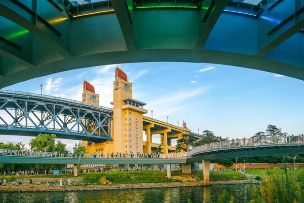 Yangtze River Bridge Glass Walkway