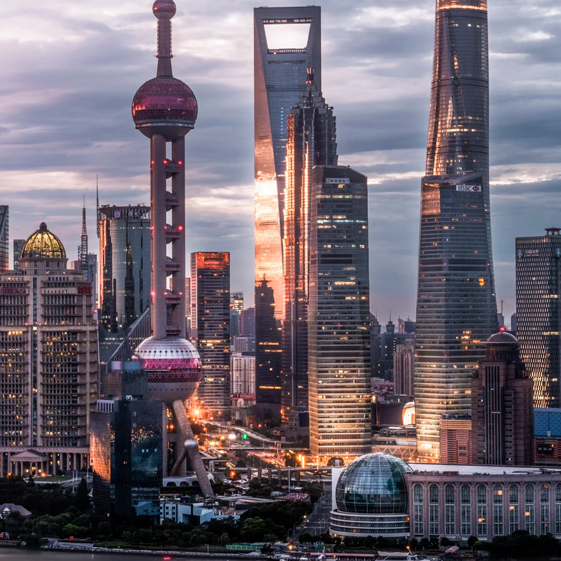 📍 Shanghai Travel Guide | Attractions + Food + Transport + Tips