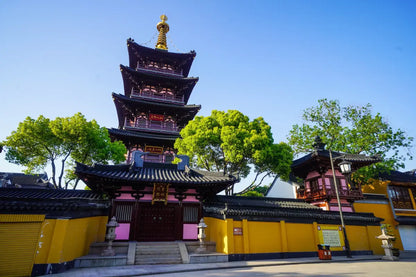 [Premium Jiangnan] 8-Day Tour: Shanghai Bund · Puyuan Fashionable Ancient Town · Misty Xitang · West Lake Boat Ride · Lingshun God of Wealth Temple · Suzhou Tianping Mountain