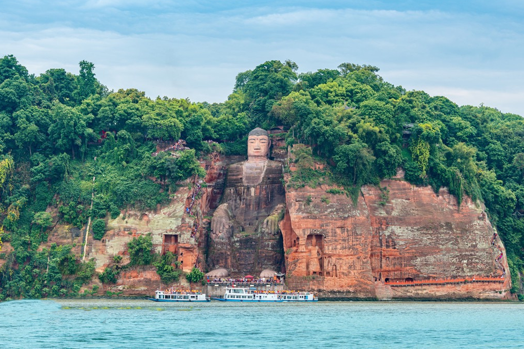 2026! Explore Chengdu & Chongqing • 6 Days 5 Nights Relaxing Tour