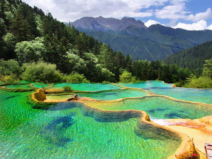 Fairy Tale Jiuzhaigou InterContinental Banyan Tree + Three Gorges 8 to 12 Days